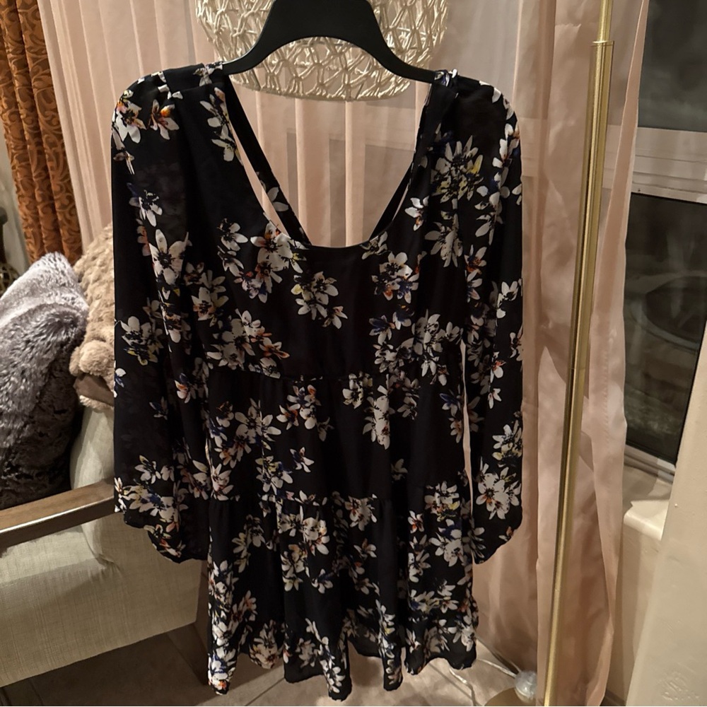 Socialite Black Floral Dress